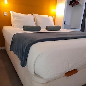https://moderno-apartamento-en-playa-de-las-canteras.in-canary-islands.com